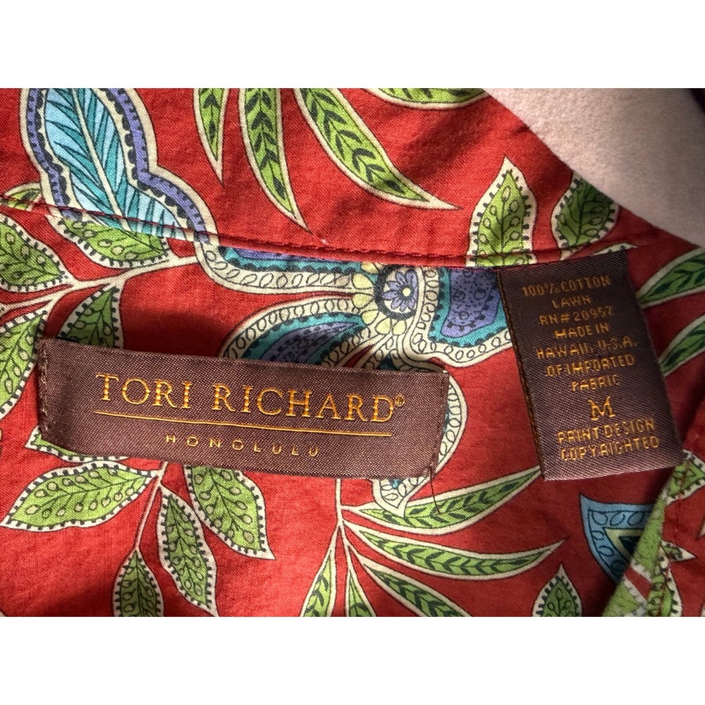 Tori Richard Button Down Shirt Mens M Red Floral Cotton Lawn Hawaii 0300 1922 EX - Picture 2 of 8